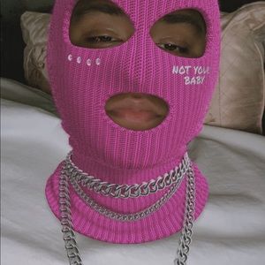 Meet your Posher, Gerry y’all go follow me in da gram @chr0nic.g3rryy for more !